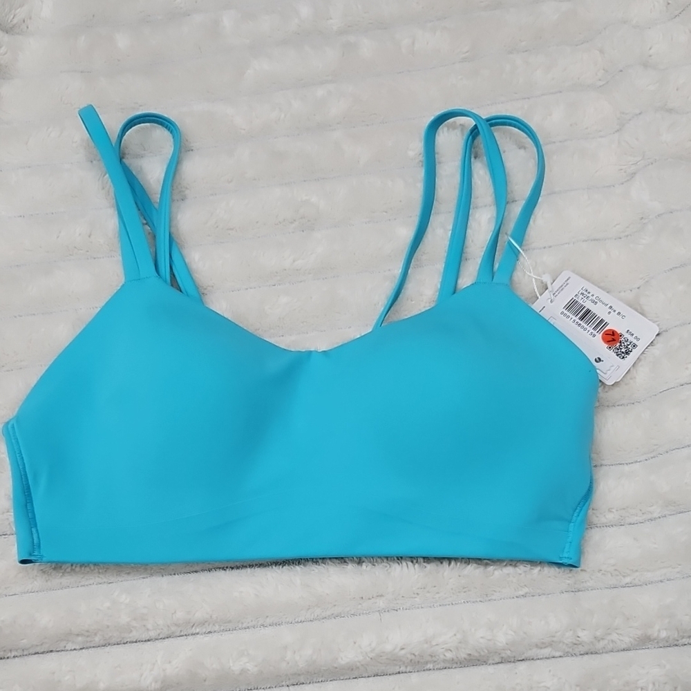NWT Lululemon Like A Cloud Bra